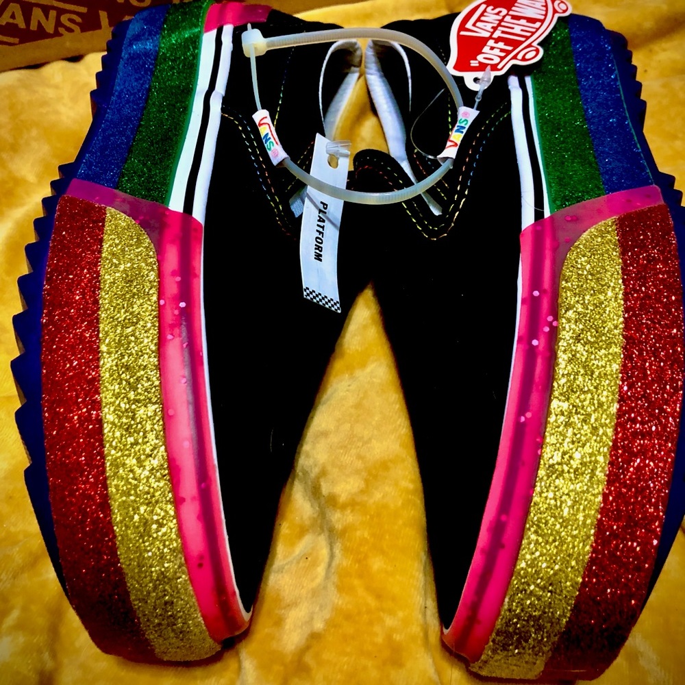 ✨ NWT! Vans Rainbow Glitter Stacked Slip-On ✨